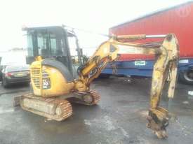 Komatsu PC30 MR - picture0' - Click to enlarge