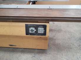 SCM Panel Saw 3.2m table 3-phase good working condition - picture0' - Click to enlarge