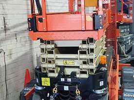 2019 JLG 1932R Scissor Lift and trailer - picture0' - Click to enlarge