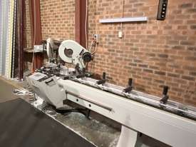 Double  Mitre Saw - picture0' - Click to enlarge