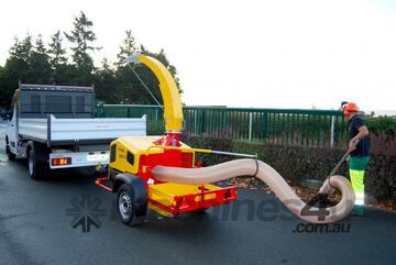 Loader Leaf Vacuum on Road Trailer WINDY 660ME