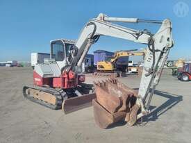 Takeuchi TB80FR - picture0' - Click to enlarge