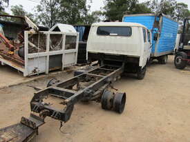 2001 Toyota Dyna Wrecking Stock #1808 - picture1' - Click to enlarge