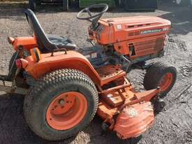 Kubota B6200HST with mid mount mower - picture2' - Click to enlarge