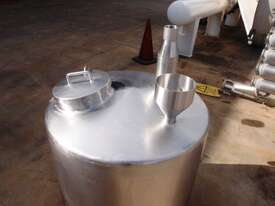 Stainless Steel Storage Tank (Vertical), Capacity: 300Lt - picture1' - Click to enlarge