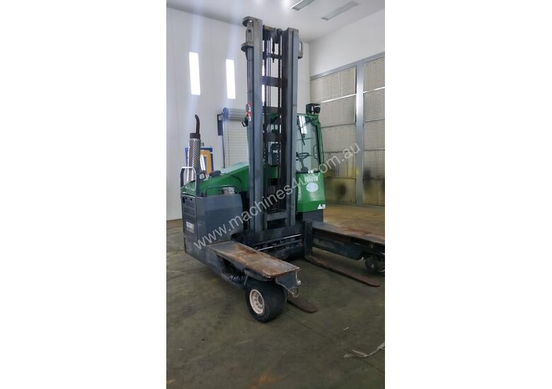 caption 4.5T LPG Multidirectional Forklift
