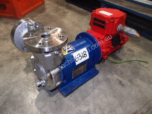 Magnetic Drive Chemical Transfer Pump, IN: 50mm OUT: 25mm, 7/21Lt/min