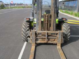 2.5T Diesel Rough Terrain Forklift - picture1' - Click to enlarge