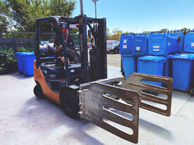 Toyota Forklift - 2008 Rarely Used - Excellent Condition - picture0' - Click to enlarge