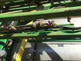 2016 John Deere R4045 Sprayers - picture2' - Click to enlarge