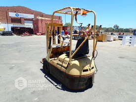 HYSTER H25E 1.5 TONNE 3 WHEEL COUNTER BALANCE FORKLIFT - picture2' - Click to enlarge