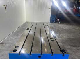 STOLLE - RDG T-slotted floorplate - picture0' - Click to enlarge