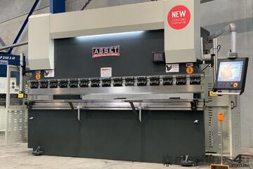 4000mm x 175Ton CNC With Australian Made 2D-3D Graphical Controller, Laser Guards & Table Crowning