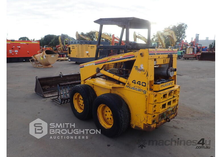 Used MUSTANG 440 SKID STEER LOADER Skid Steer Loaders in , Listed on Machines4u