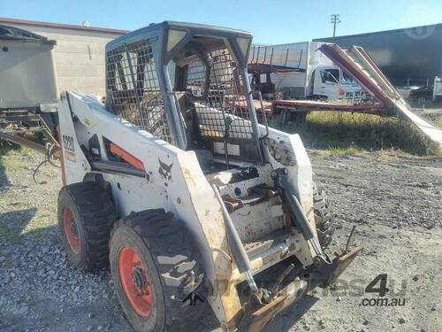 Bobcat S220