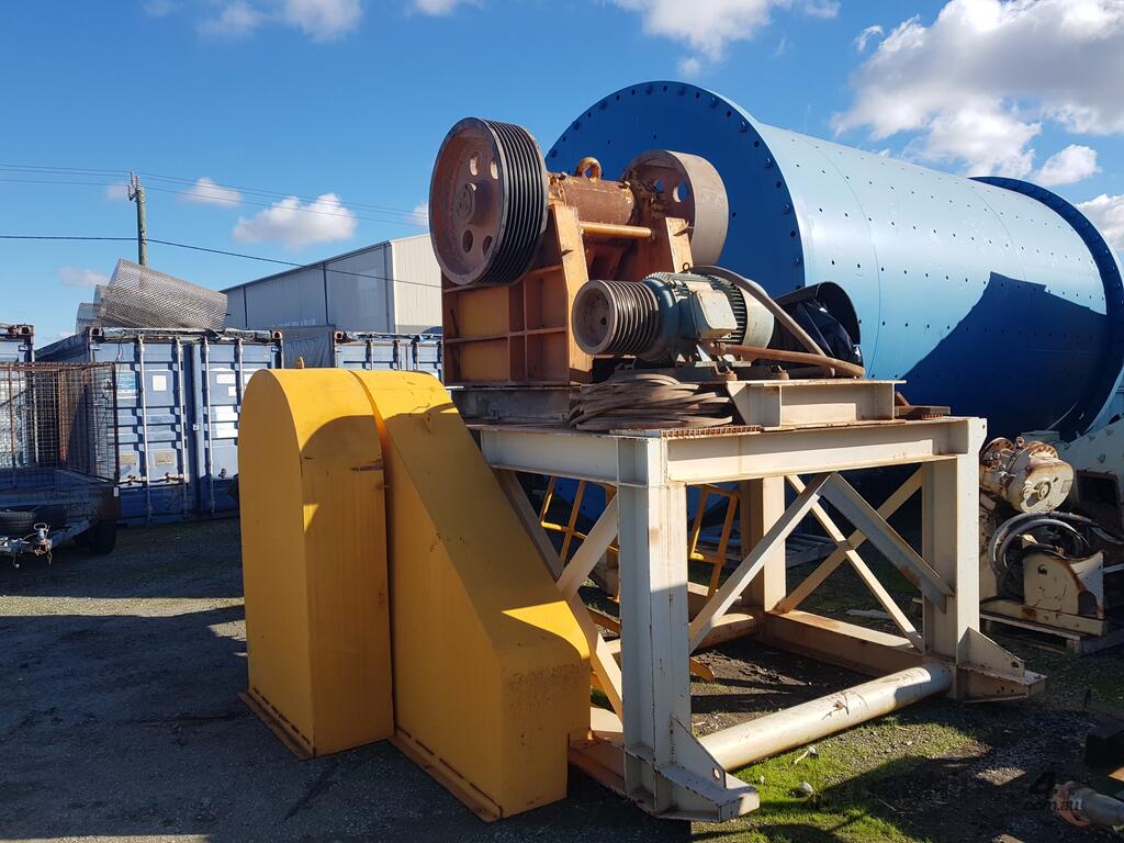 Used jaw crusher Jaw crusher on stand Mobile Jaw Crusher in JANDAKOT, WA