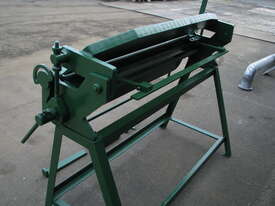 Metal Sheet Folder Bender Manual 1200mm - Chalmers & Corner - picture2' - Click to enlarge