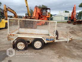 CUSTOM BUILT TANDEM AXLE CAGED BOX TRAILER - picture0' - Click to enlarge