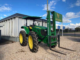 John Deere 5090EH FWA/4WD Tractor - picture0' - Click to enlarge