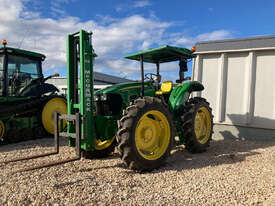 John Deere 5090EH FWA/4WD Tractor - picture2' - Click to enlarge