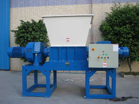 Wastepac 2-shaft Car Tyre Shredder System - picture2' - Click to enlarge