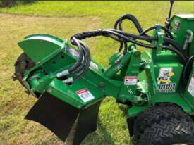BANDIT Stump Grinder Near New Condition ***ONLY 72 HOURS*** - picture0' - Click to enlarge