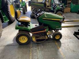 2016 John Deere X304 Lawn Garden Tractors - picture0' - Click to enlarge