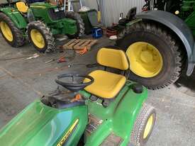 2016 John Deere X304 Lawn Garden Tractors - picture1' - Click to enlarge