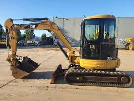 2005 CAT 305CR 5T EXCAVATOR WITH A/C CAB, HITCH, BUCKETS AND 4506HRS - picture1' - Click to enlarge