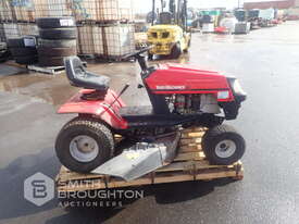 MTD YARD MACHINE RIDE ON LAWN MOWER - picture0' - Click to enlarge