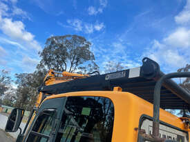 Hyundai R145LCR-9 Tracked-Excav Excavator - picture1' - Click to enlarge