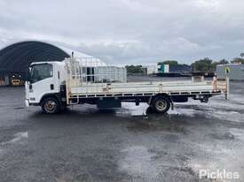 2013 Isuzu NPR 300 - picture1' - Click to enlarge