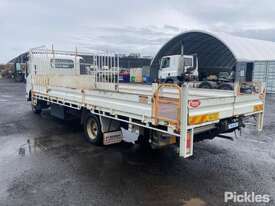 2013 Isuzu NPR 300 - picture2' - Click to enlarge