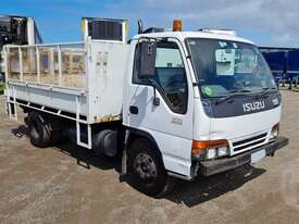 Isuzu N-series - picture0' - Click to enlarge