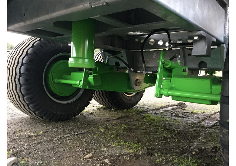 caption Zocon 8 Tonne Trailer Handling/Storage