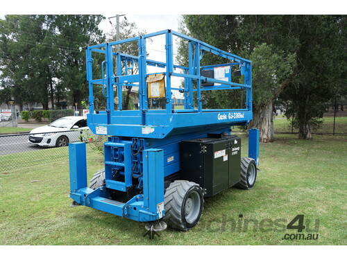 Genie GS 3369 BE Scissor Lift - Very good Quality