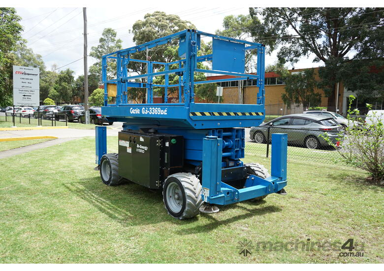 Used 2016 Genie Genie GS 3369 BE Scissor Lift Very good Quality