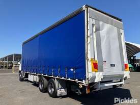 2007 Mitsubishi Fuso Fighter - picture2' - Click to enlarge