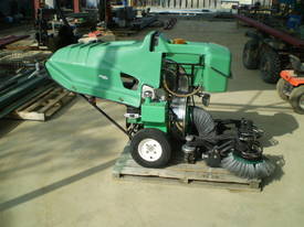 Sweeper Applied 414 Honda GX390 13 HP - picture0' - Click to enlarge