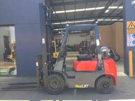 Flexilift FG20 2 Ton LPG Counterbalance Forklift - Refurbished - picture0' - Click to enlarge