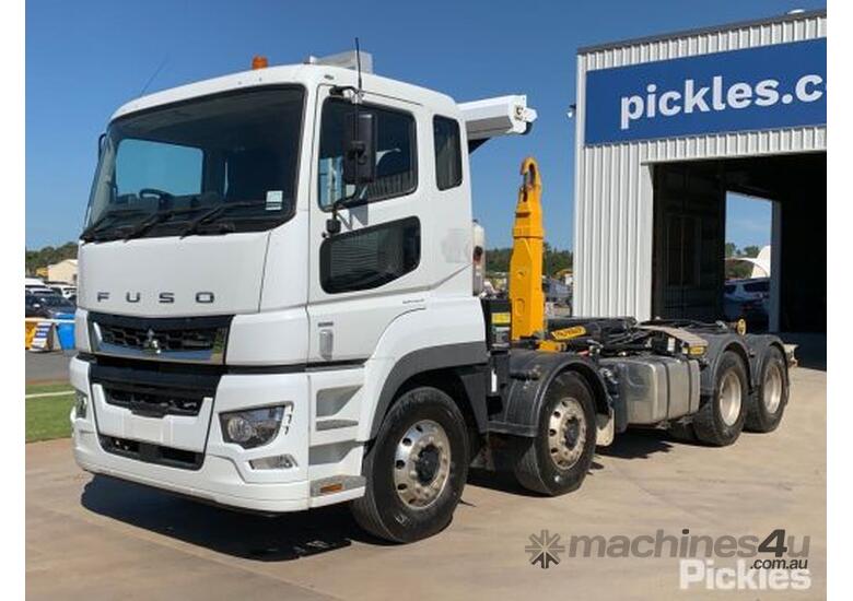 Buy Used mitsubishi fuso FS Trucks in , - Listed on Machines4u