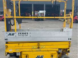 Scissor lift 19ft Used Electric JLG 1930ES Scissor Lift - picture0' - Click to enlarge