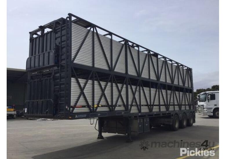 Used byrne 2020 Byrne Tri Axle Trailer Wrecking 1214 Tonne Trucks in