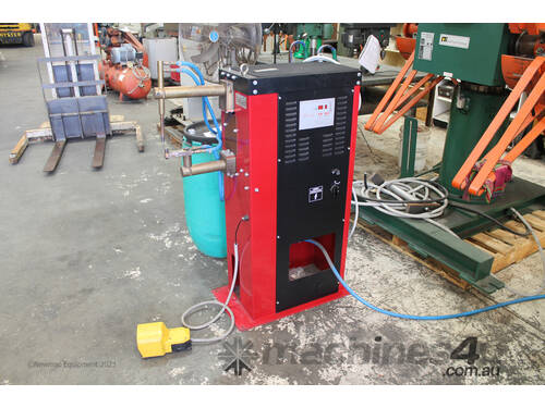 SIP 45 KVA  Weldmate WM 125C Spot Welder