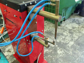 SIP 45 KVA  Weldmate WM 125C Spot Welder - picture1' - Click to enlarge