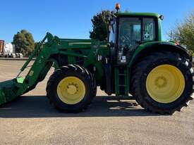 John Deere 7430 Premium - picture2' - Click to enlarge