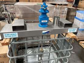 FluidPro IBC Pneumatic Mixer - picture0' - Click to enlarge