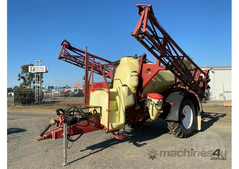 Used Hardi Hardi Navigator 4000l X 24m Boom Sprayer In Listed On