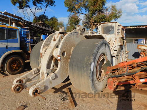 CATERPILLAR ELPHINSTONE R2900G LHD UNDERGROUND LOADER