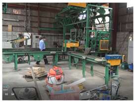 Concrete Block Making Machine  - picture0' - Click to enlarge